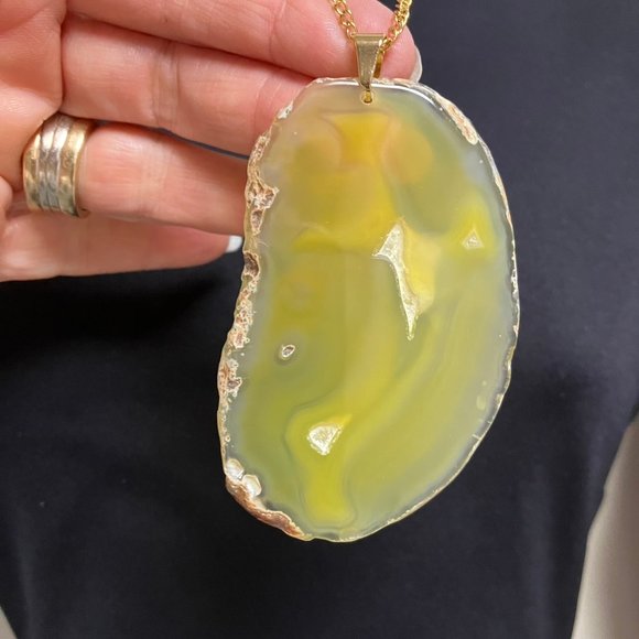 Agate Raw Edge Yellow Gemstone + 24 inch Golden Stainless Steel Curb Chain - Picture 3 of 10